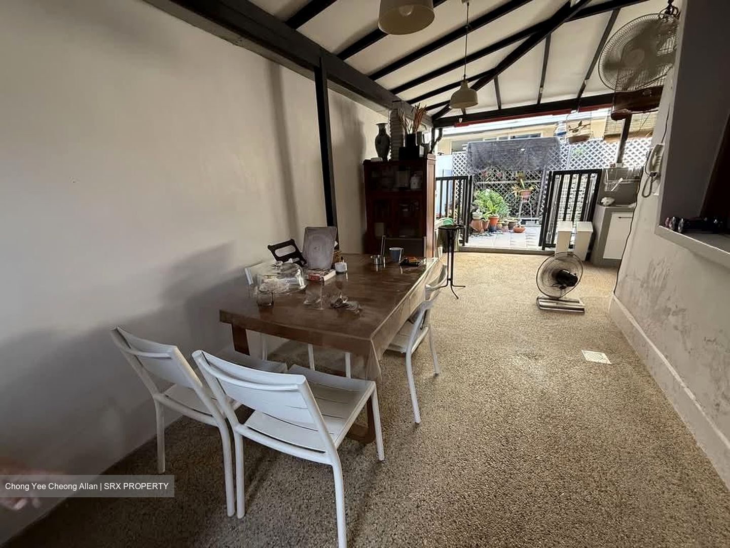 Spring Park Estate (D16), Terrace #575077231